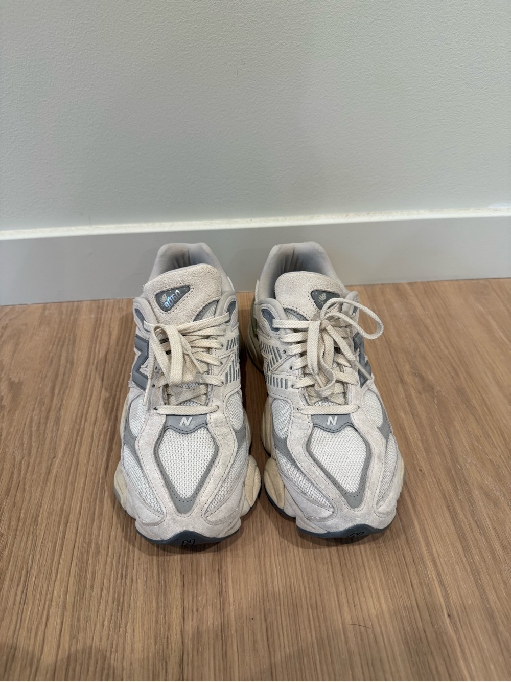 New Balance Off-White and Light Grey Chunky Runner Sneakers - Picture 2 of 4